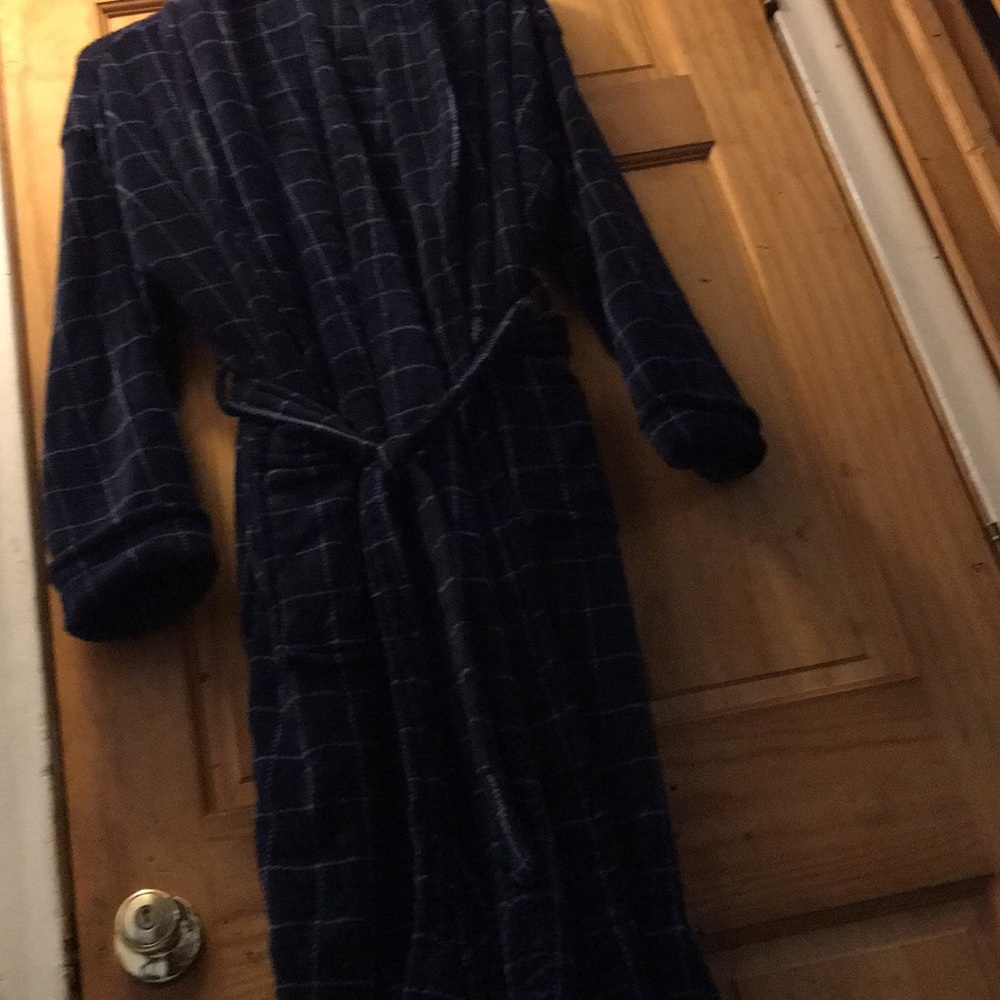 ❤️❤️NWT comfortable bath robe royal blue Cozy cute - Picture 2 of 4